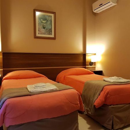 Astro Hotel Сан-Жозе-дус-Кампус Экстерьер фото